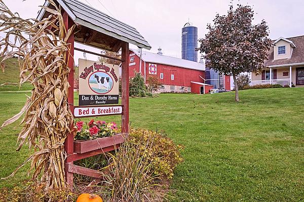 Valley Springs Farm Bed and Breakfast