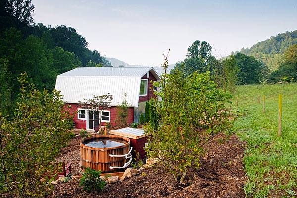 East Fork Farm & Cottages, Marshall, North Carolina | Farm Stay USA