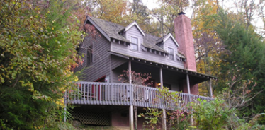 Pioneer Cabins Townsend TN | Farm Stay USA