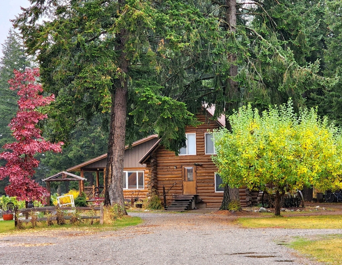Cedar Mountain Farm Farmstay