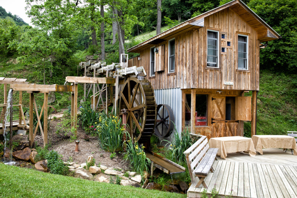 East Fork Farm, Marshall, NC | Farm Stay USA