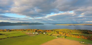Rolling Hills Farm & Estate Winery | Farm Stay USA